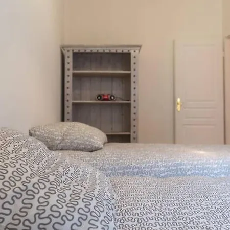 Mit Zwei Garagenstellplaetzen By Interhome Colmar